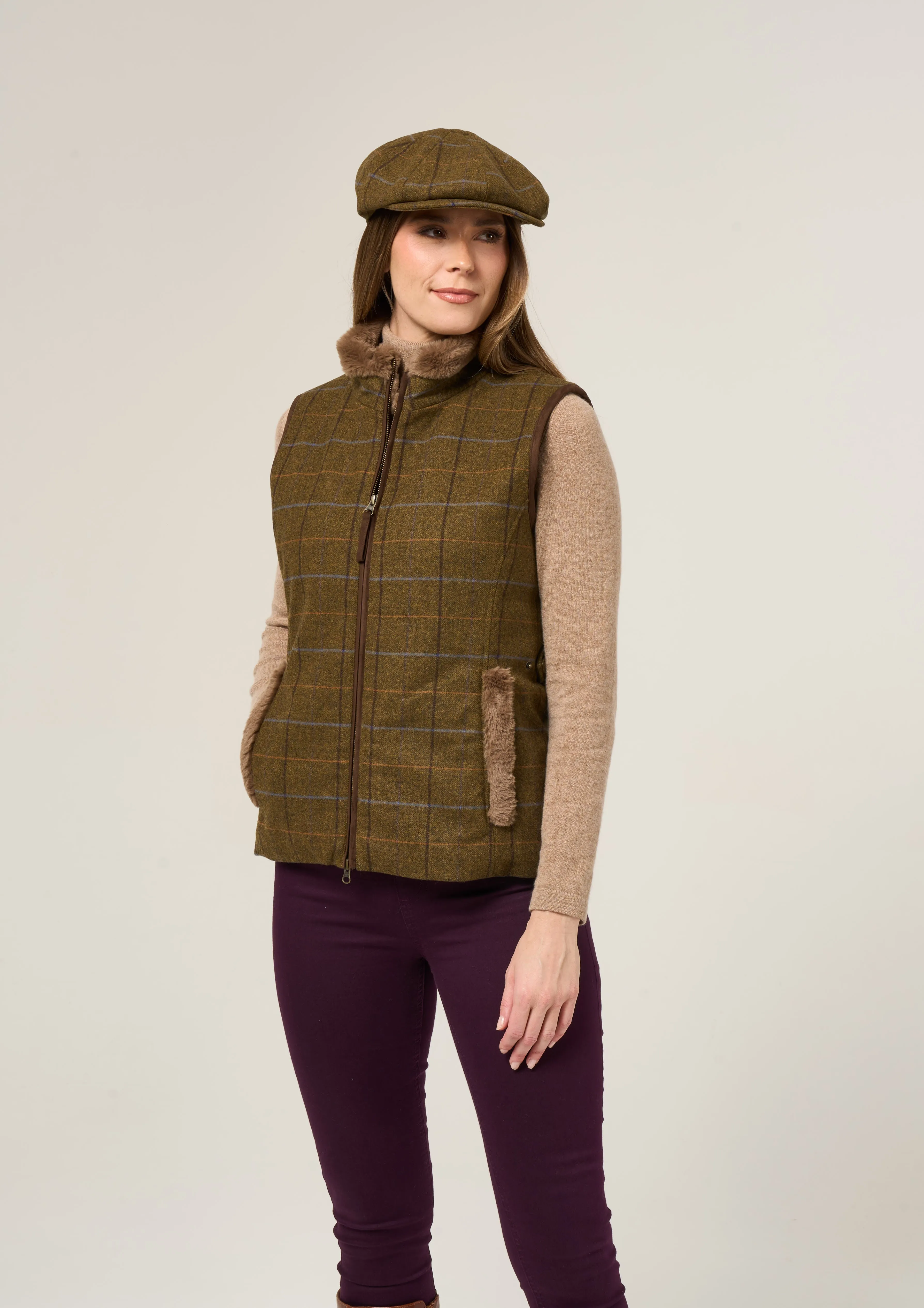 Combrook Ladies Tweed Gilet In Hazel - Regular Fit